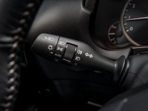 2015200 hа ȫ(q) п؅^(q)