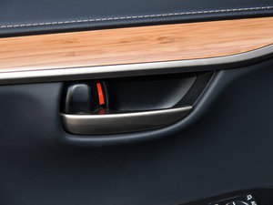 2015300h hâ ȫ(q) g