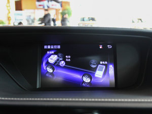 2014款300h 舒适版 中控区