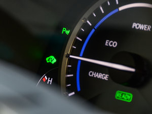 2015300h hâ ȫ п؅^