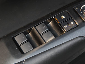 2015300h h° ȫ {܇ƅ^	