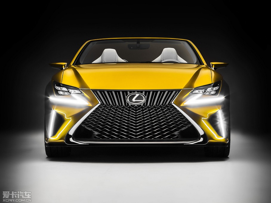 2015���׿��_˹LF-C2 ����܇