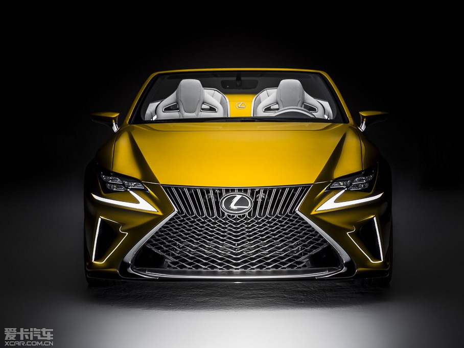 2015���׿��_˹LF-C2 ����܇