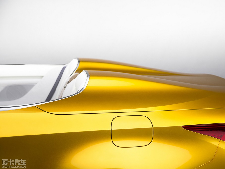 2015���׿��_˹LF-C2 ����܇