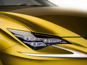 2015�����܇ �������^