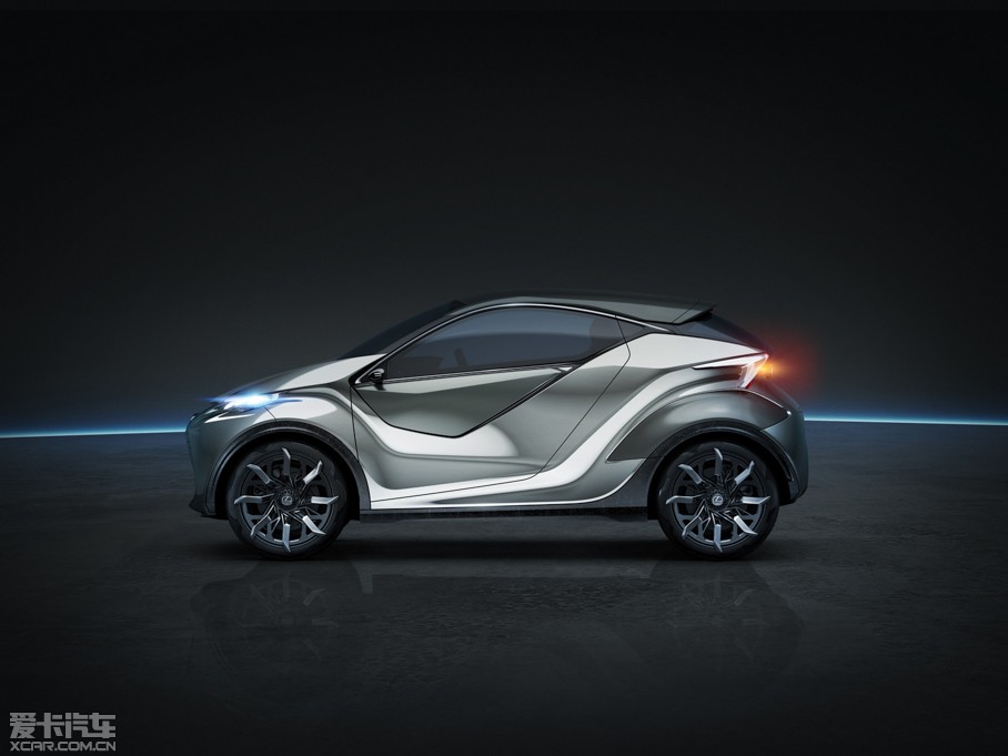 2015���׿��_˹LF-SA ����܇