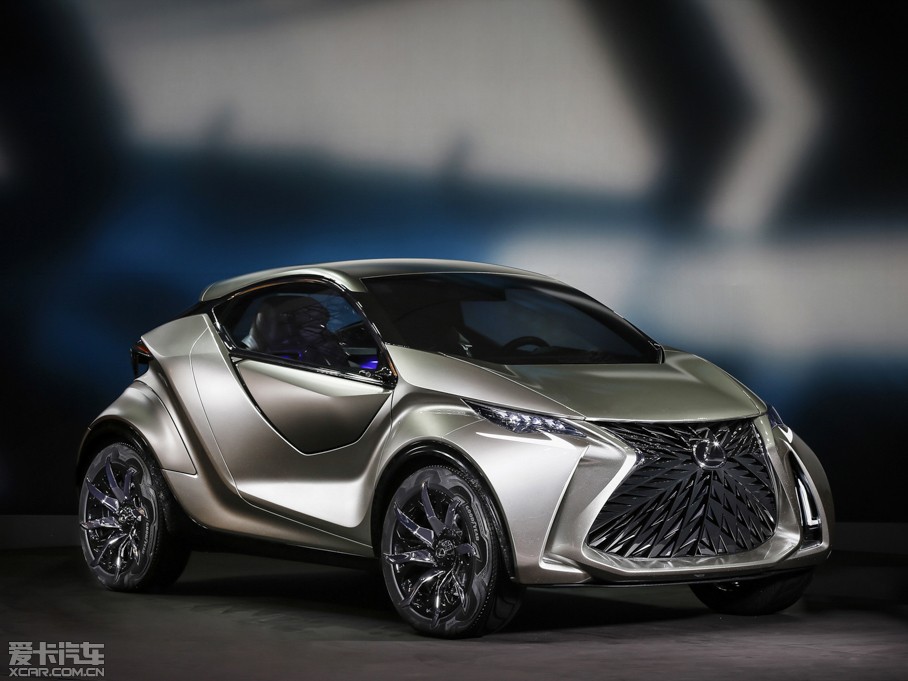 2015���׿��_˹LF-SA ����܇