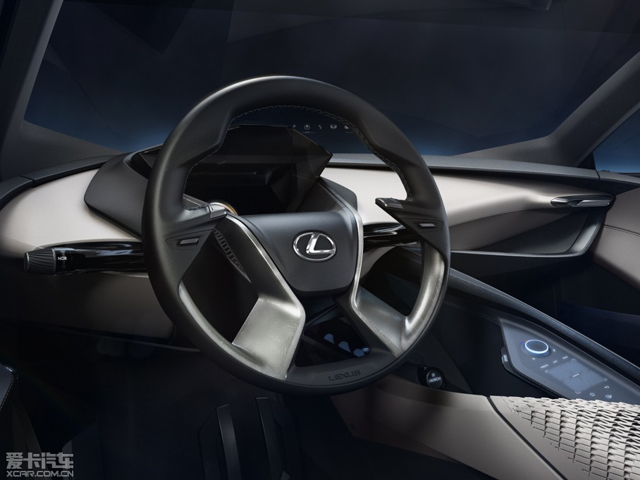 2015���׿��_˹LF-SA ����܇