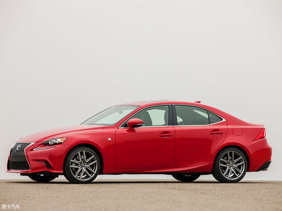 2016׿_˹IS 200t F Sport