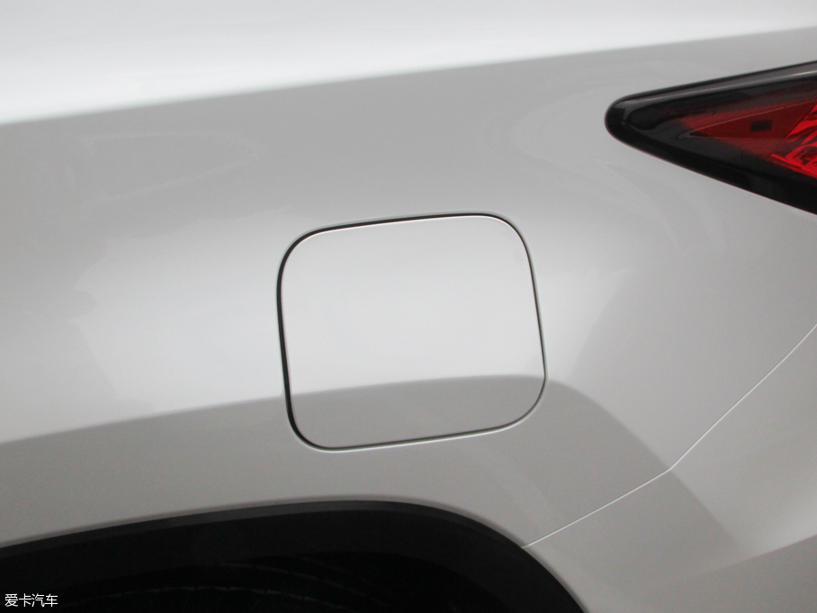 2016׿_˹RX 450h (q)F