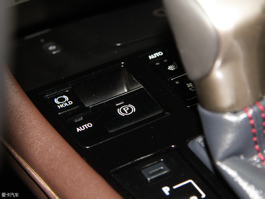 2016׿_˹RX 450h (q)F