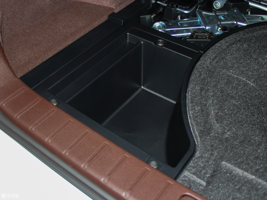 2016׿_˹RX 300 (q)Ű (gu)V