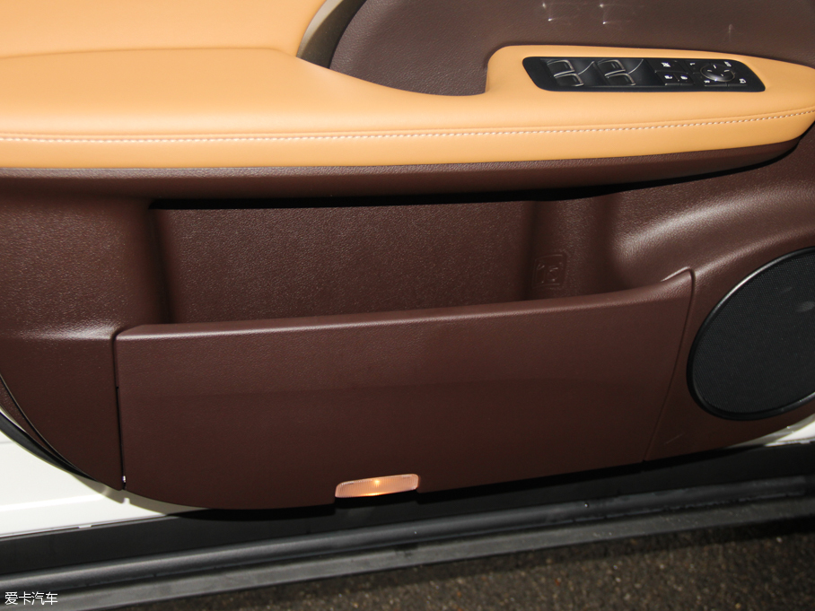 2016׿_˹RX 300 Ű V