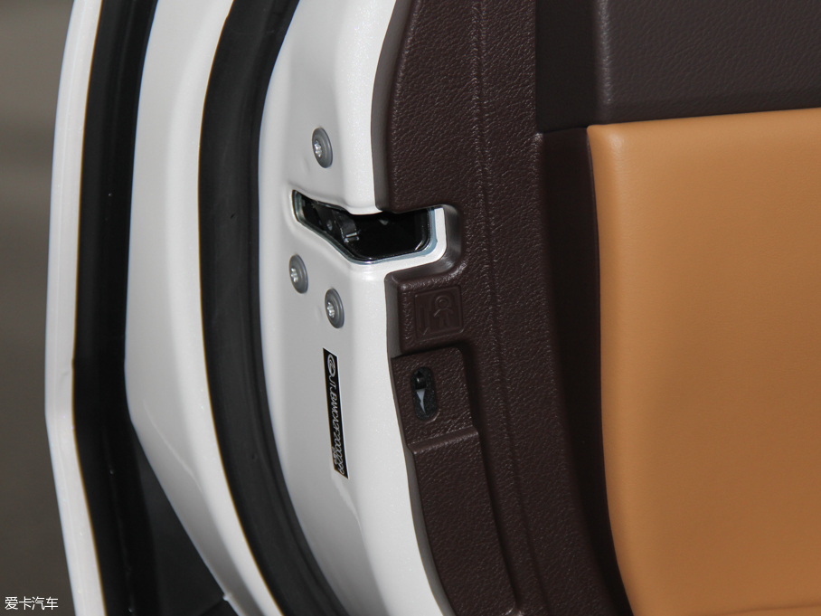 2016׿_˹RX 300 Ű V