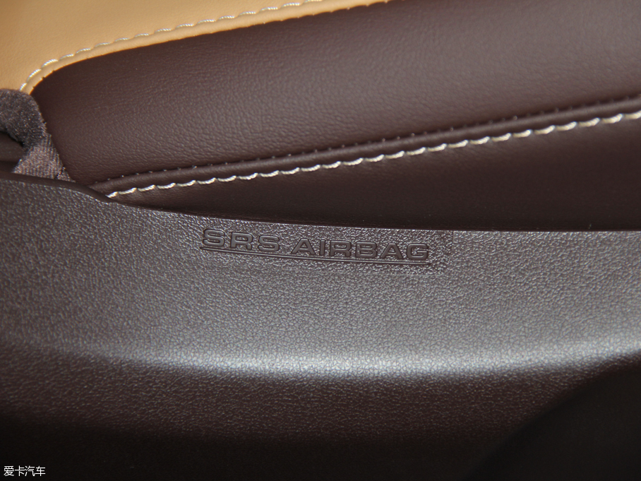 2016׿_˹RX 300 Ű V