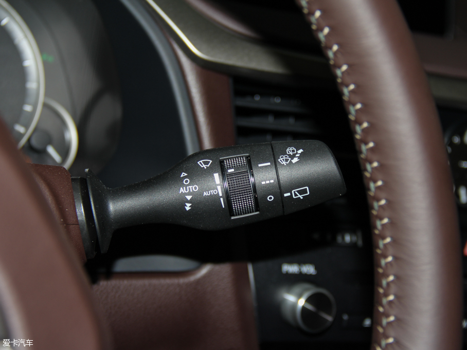 2016׿_˹RX 300 Ű V