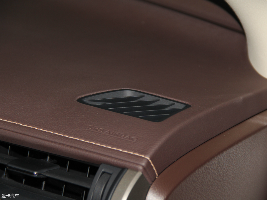 2016׿_˹RX 300 (q)Ű V