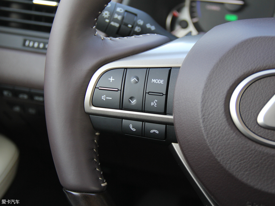 2016׿_˹RX 450h (q)F