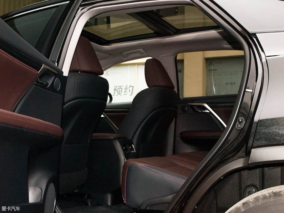 2016׿_˹RX 300 (q)Ű (gu)V