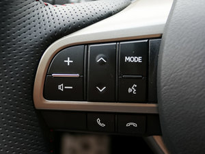 2016350 F SPORT п؅^