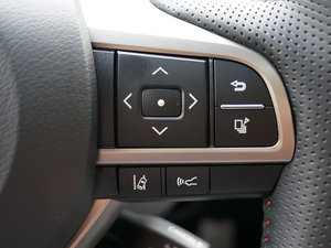 2016350 F SPORT п؅^