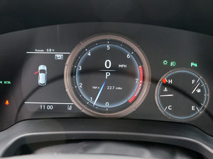 2016350 F SPORT п؅^