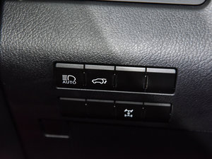 2016300 F SPORT V п؅^