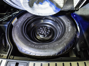 2016300 F SPORT V ̥