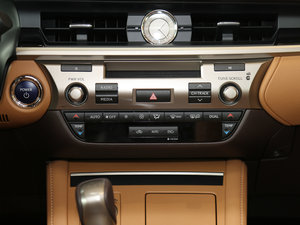 2015300h m {(dio){(dio)(ji)