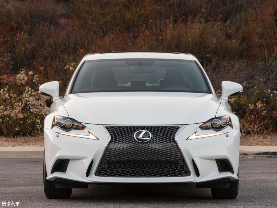 2016׿_˹IS 300 AWD F Sport