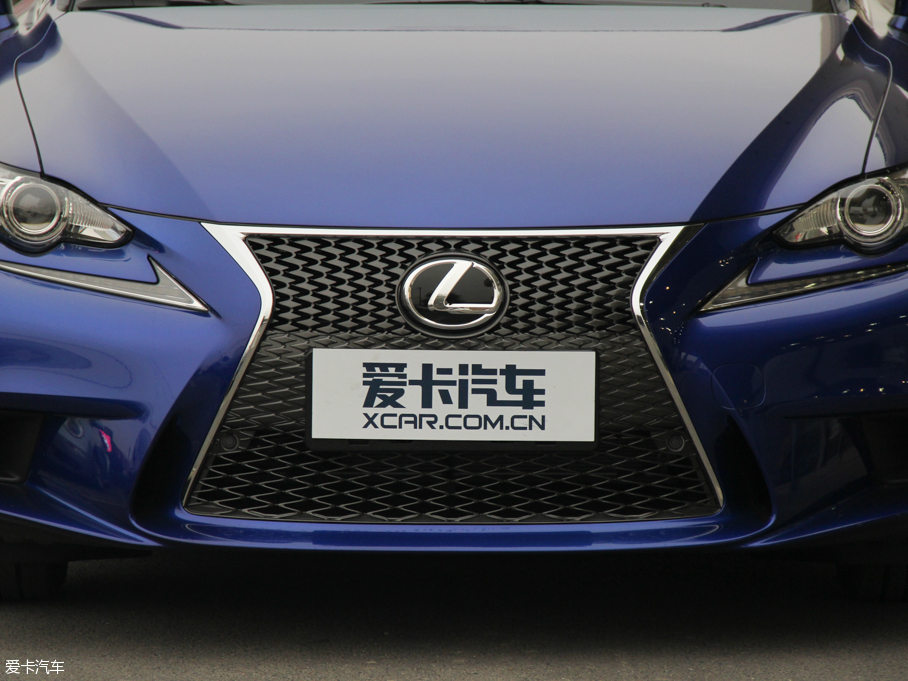 2016׿_˹IS 200t F Sport