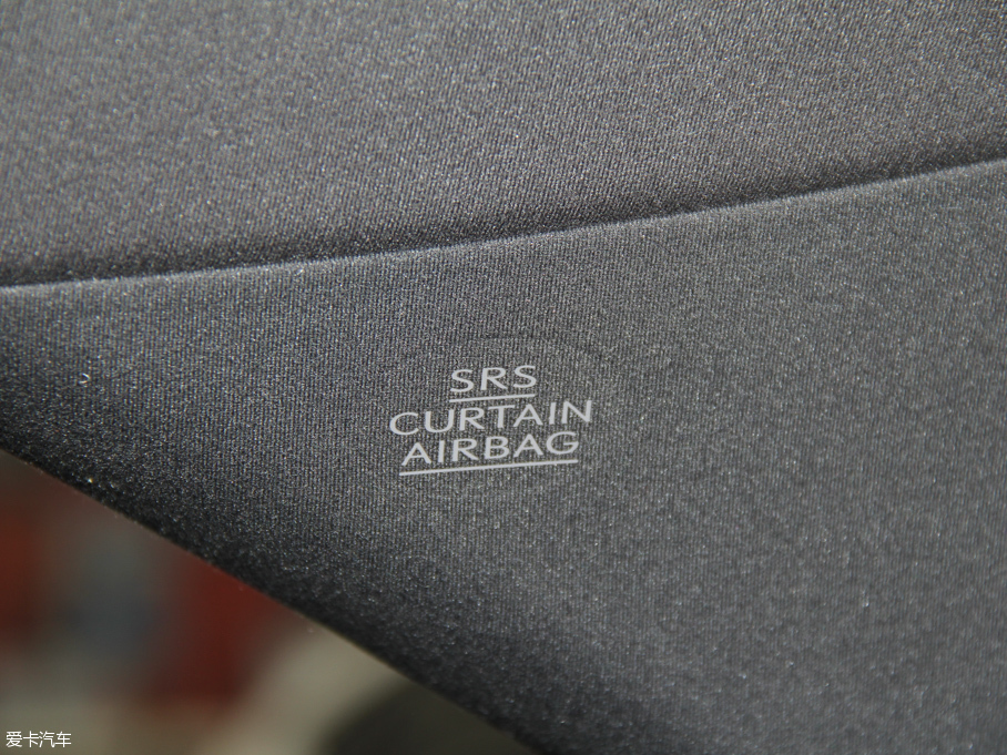 2016׿_˹IS 200t F Sport