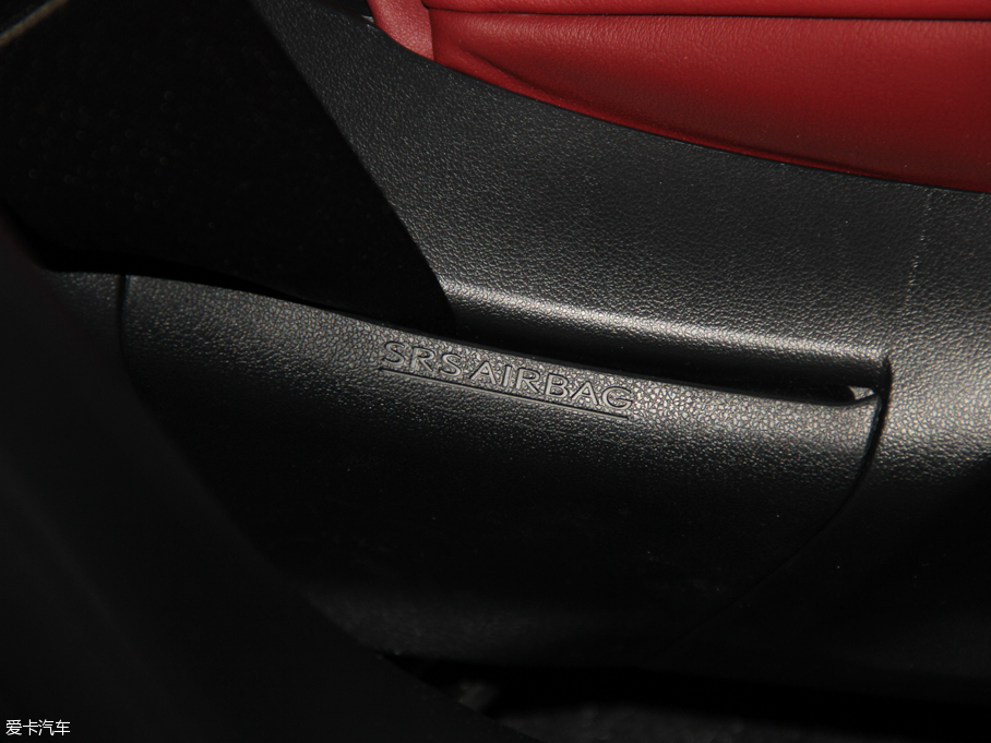 2016׿_˹IS 200t F Sport