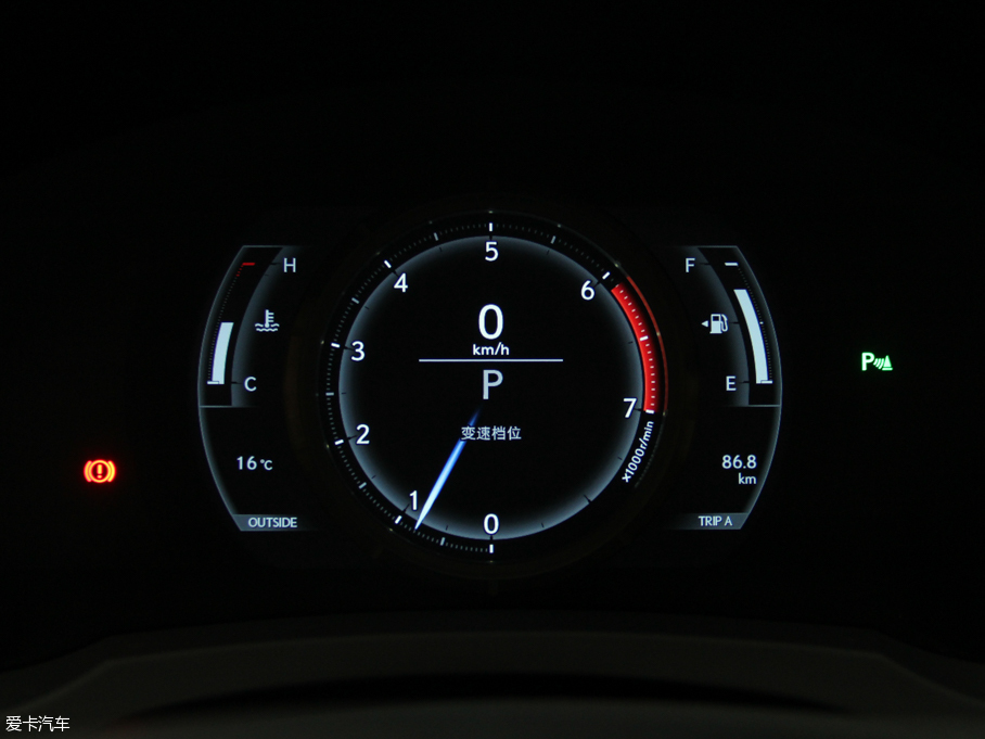 2016׿_˹IS 200t F Sport