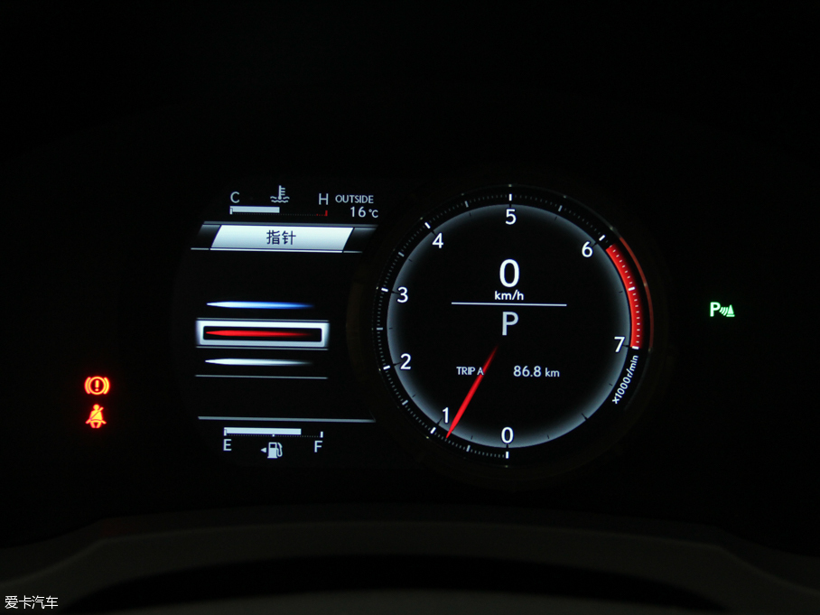 2016׿_˹IS 200t F Sport