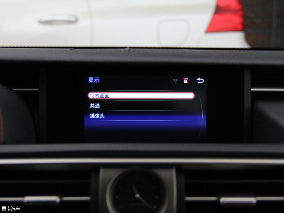 2016׿_˹IS 200t F Sport