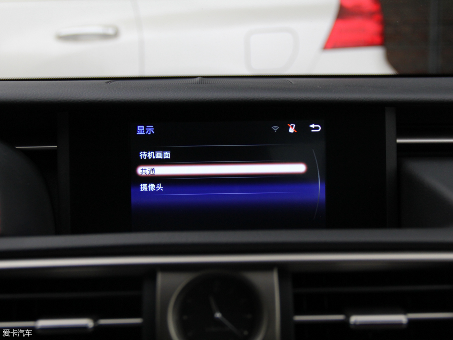 2016׿_˹IS 200t F Sport