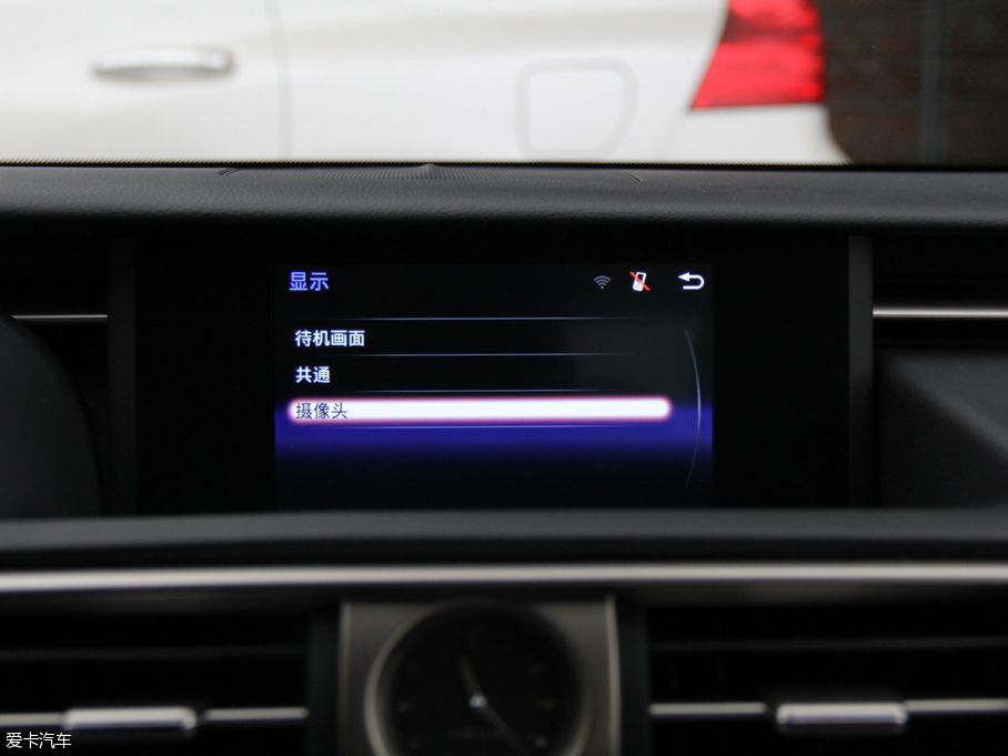 2016׿_˹IS 200t F Sport