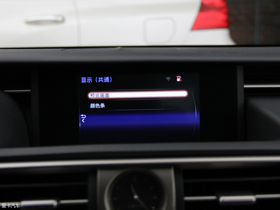 2016׿_˹IS 200t F Sport