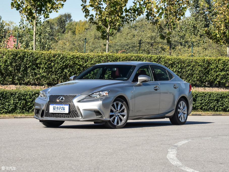 2016׿_˹IS 200t F Sport