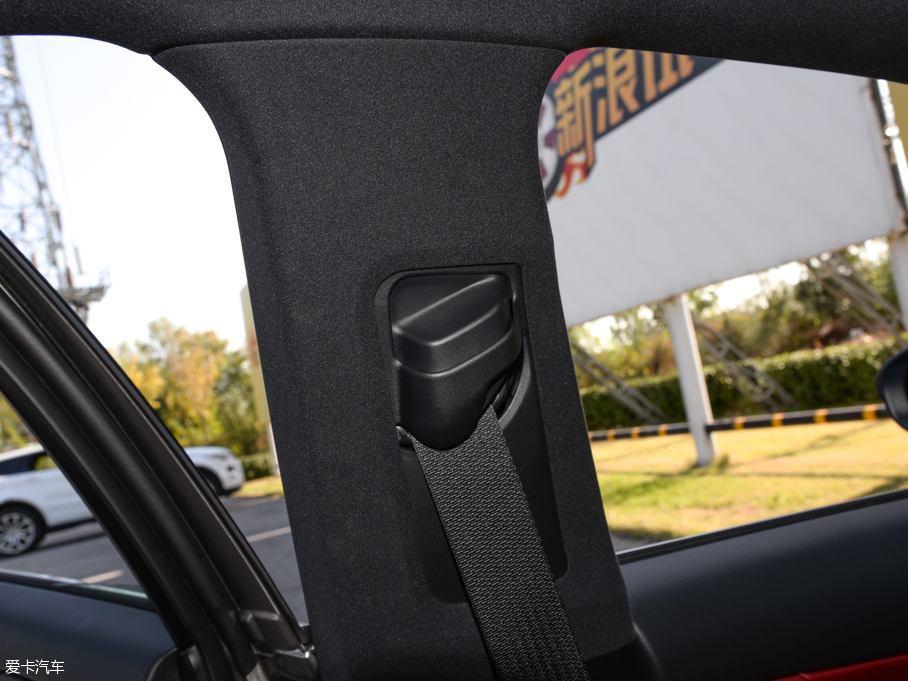 2016׿_˹IS 200t F Sport