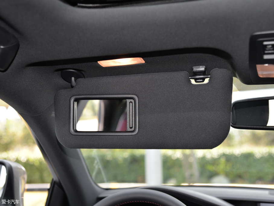 2016׿_˹IS 200t F Sport