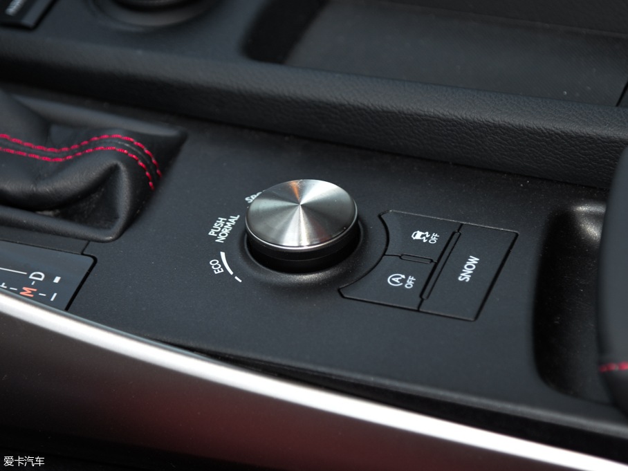 2016׿_˹IS 200t F Sport