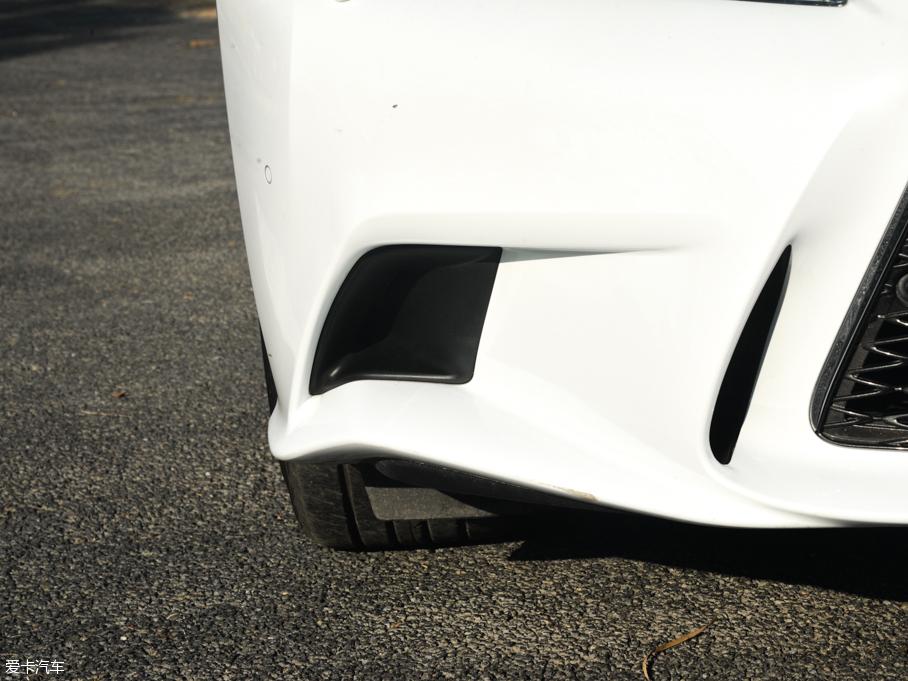 2016׿_˹IS 200t F Sport