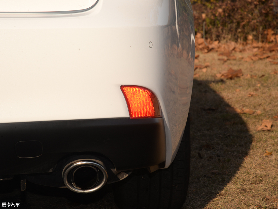 2016׿_˹IS 200t F Sport