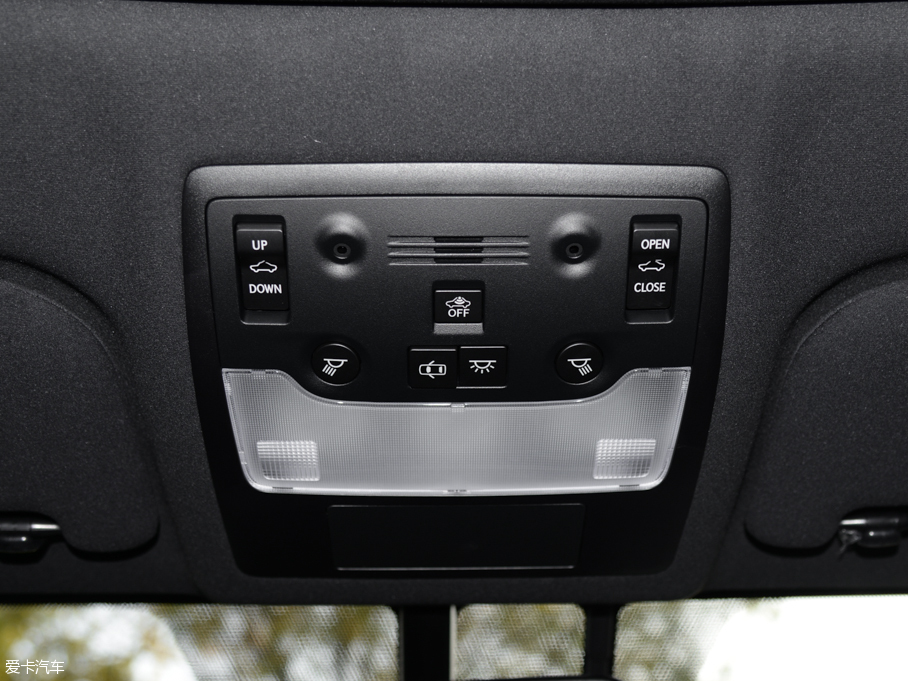 2016׿_˹IS 200t F Sport