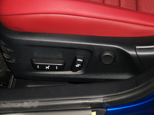 2016200t F Sport {{(ji)