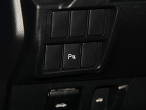 2016200t F Sport п؅^