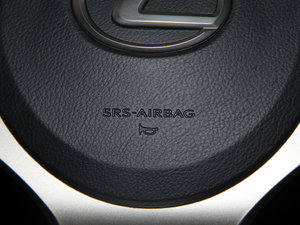 2016200t F Sport п؅^