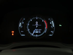 2016200t F Sport п؅^